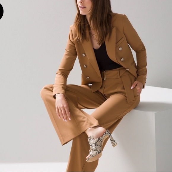 White House Black Market Jackets & Blazers - White House Black Market Tan Blazer